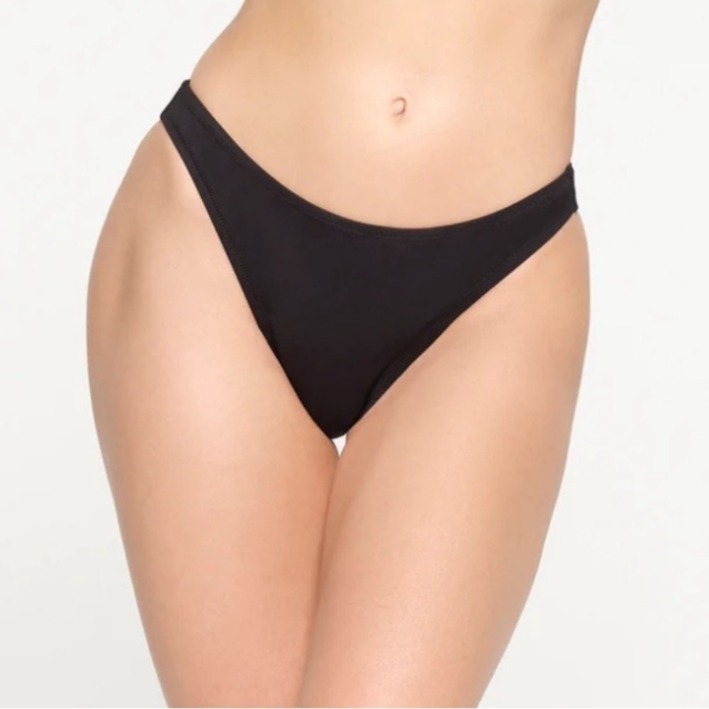 Skims (B13) mid coverage swim bottom black signature recycled bottoms NWT xl